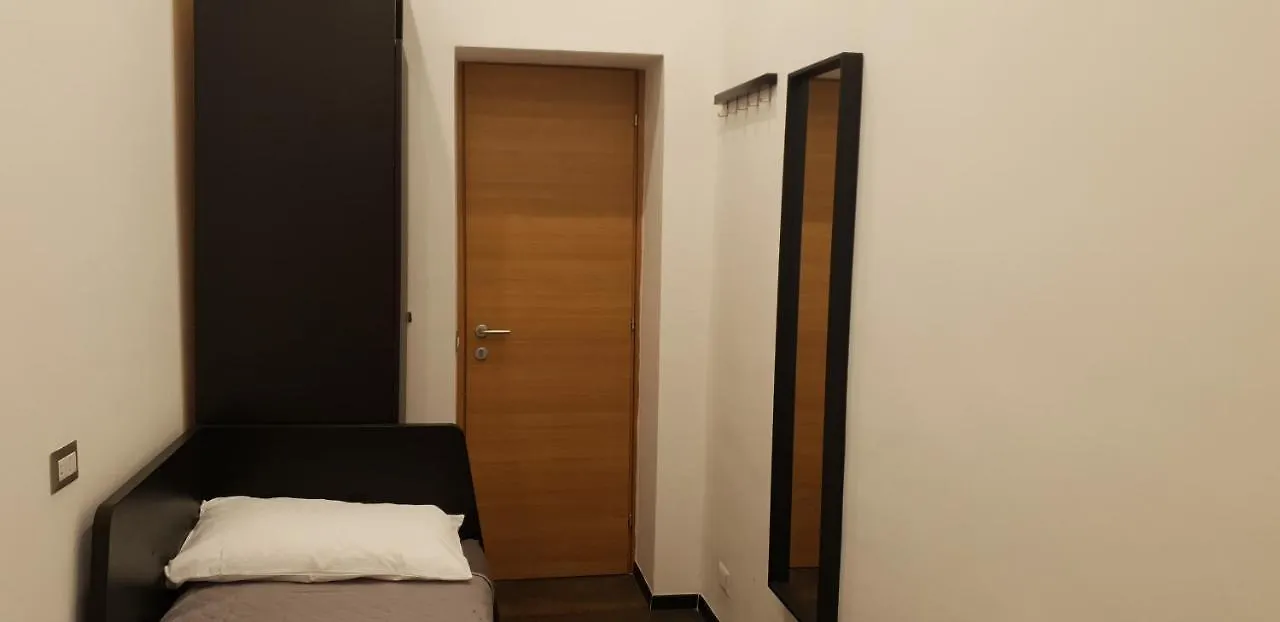 Your Home In Rome Guest house