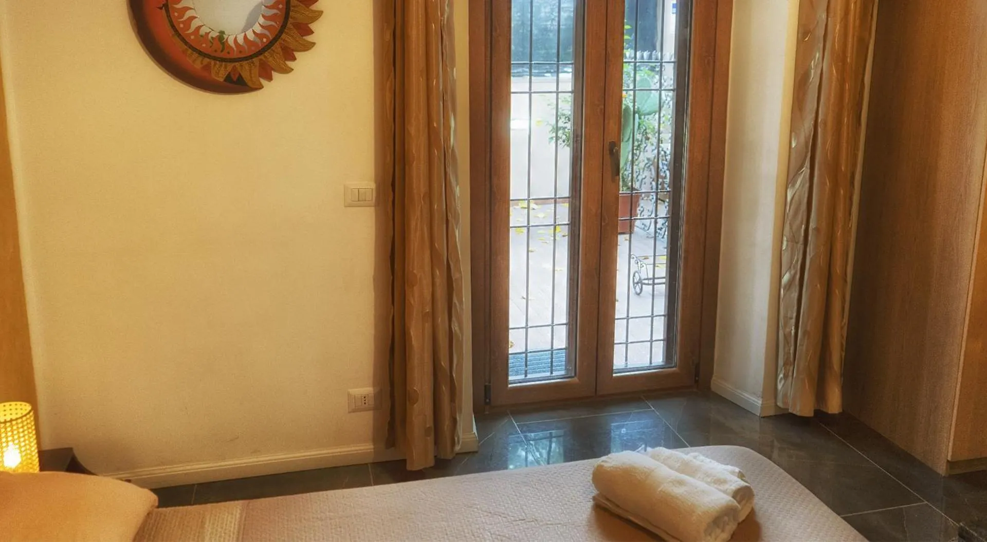 Your Home In Rome Guest house